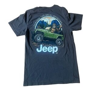 NWOT Jeep Sasquatch “Explore the Great Outdoors” Graphic T-Shirt Men’s Medium